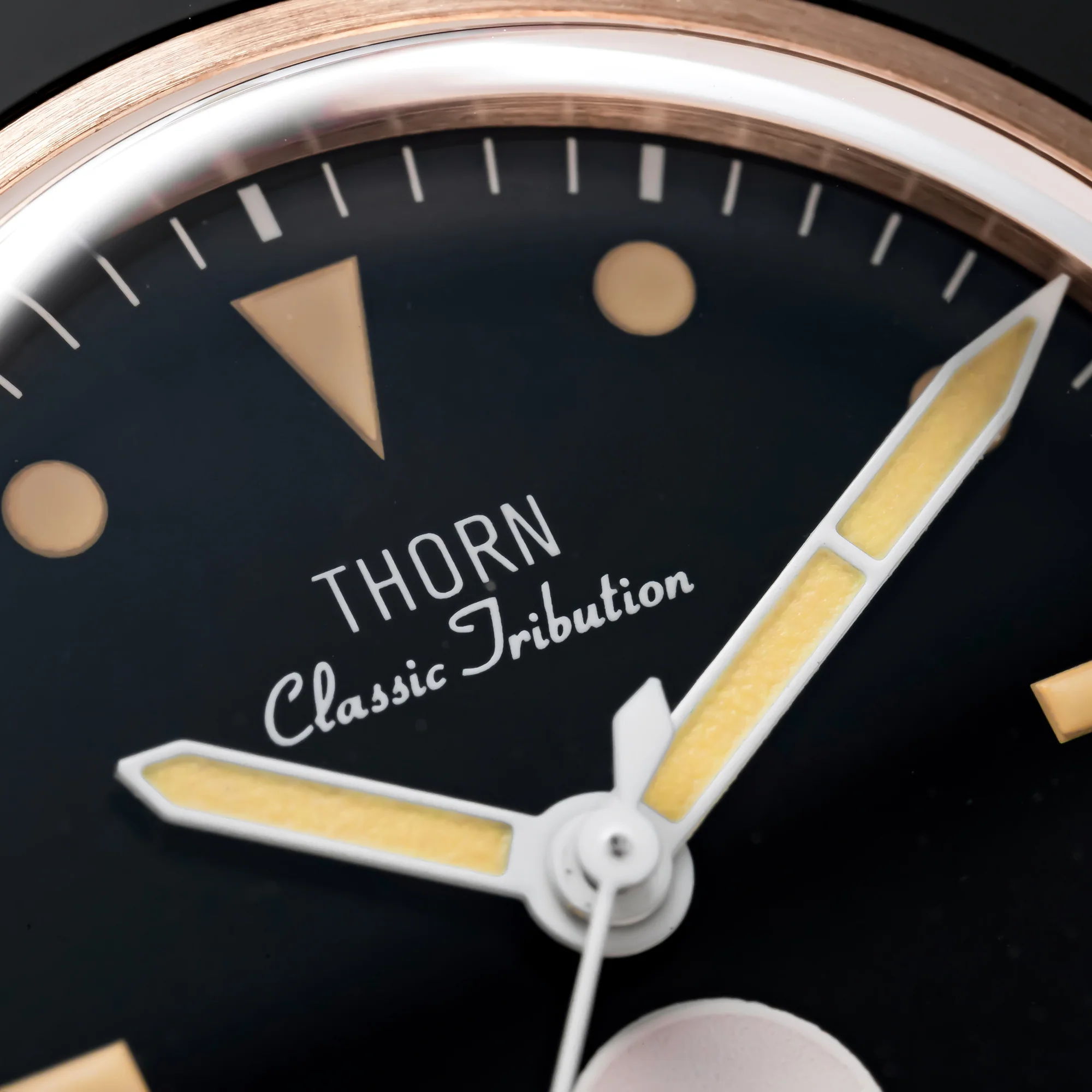 Thorn Vintage 50-Fathoms Bronze Dive Watch - Image 20