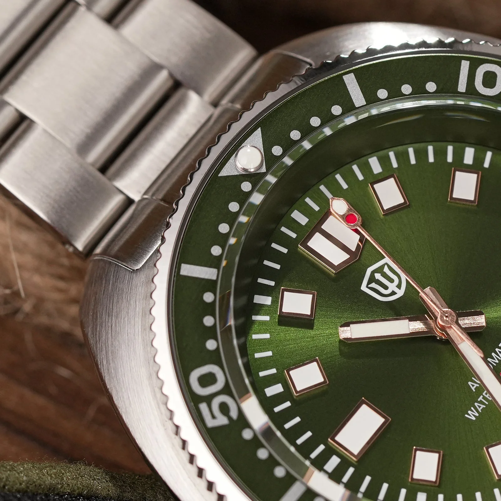 Watchdives WD6105 Retro Captain Willard 6105 Dive Watch - Image 4
